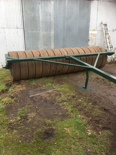 Rubber  paddock / crop roller