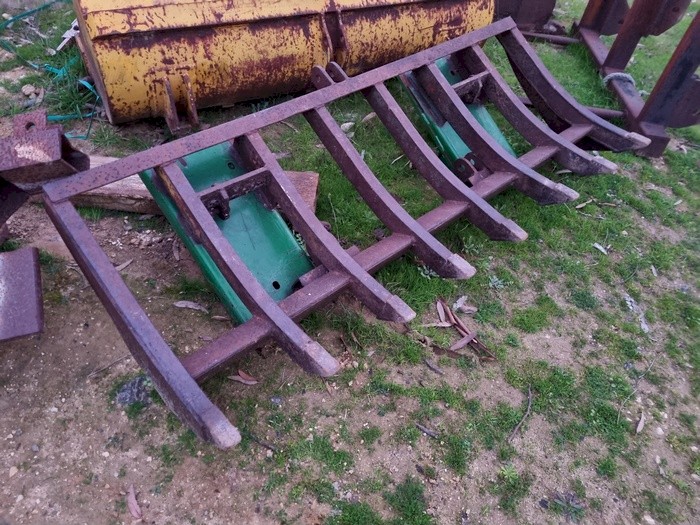 Scrub Rake - 1800mm Wide