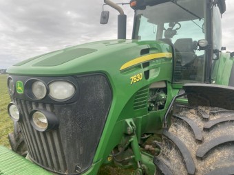 John Deere 7830 Tractor