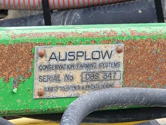 Ausplow DBS 30' Precision Seeder with liquid kit