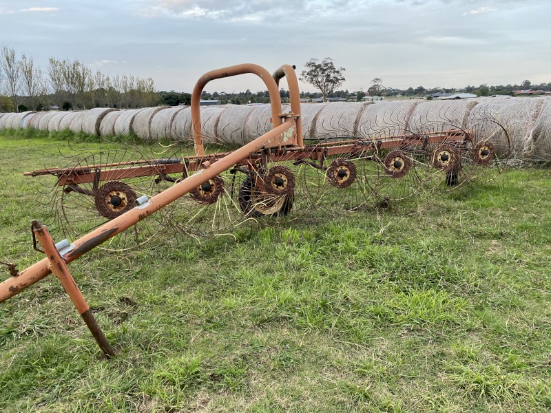 Vicon  Seven Wheel Hay Rake