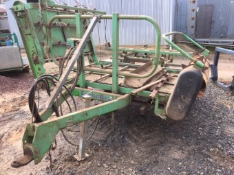     ElectroFeed big squre and round bale feeder 