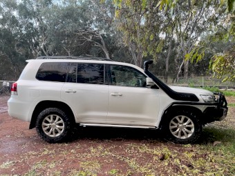 2017 Toyota VX Landcruiser 4x4 Wagon