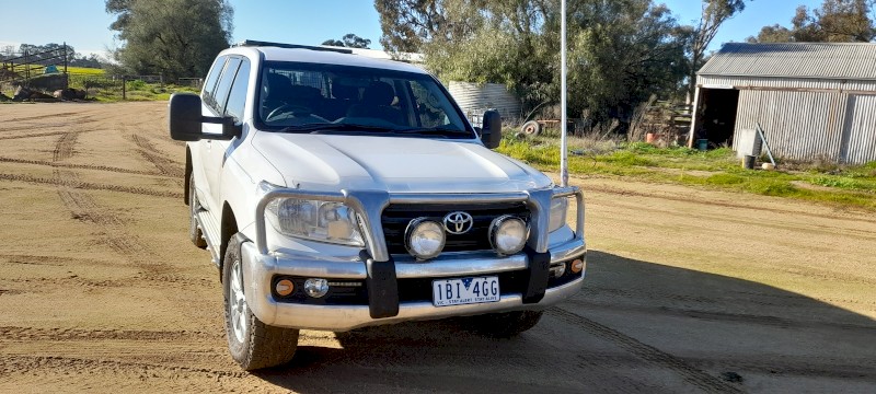 2012 Toyota GXL Landcruiser 200 series Wagon