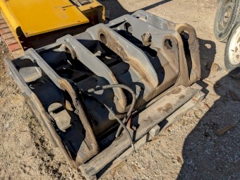 Volvo Quick Hitch