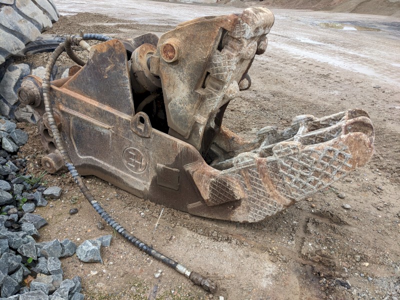 Hydraulic Pulveriser Attachment. Suit 30 - 35T Excavator