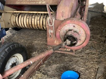 New Holland Super 69 Small Square Baler