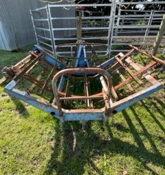 Bale Feeder
