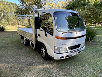 2002 Hino Dutro 300 Tray Truck