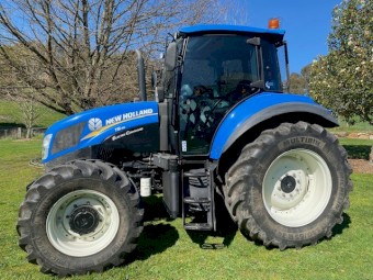 2015 New Holland T5.95 Electro Command 4x4 95 HP Agricultural Farm Tractor