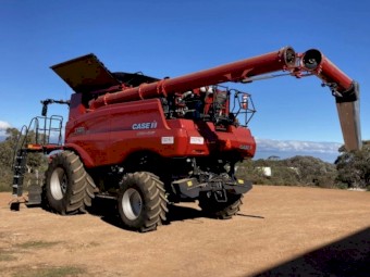 2022 Case IH 7250 Header with 41ft Vario Front