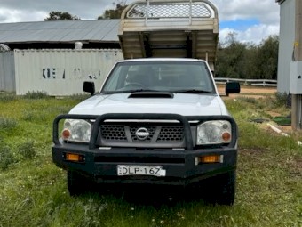 2014 Nissan Navara Dx (4x4) 5 Sp Manual Ute, Tipping Tray