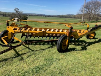 Chamberlain one way plough