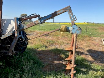 John Berends Hydraulic Down Pressure Post Hole Digger 3 Point Linkage