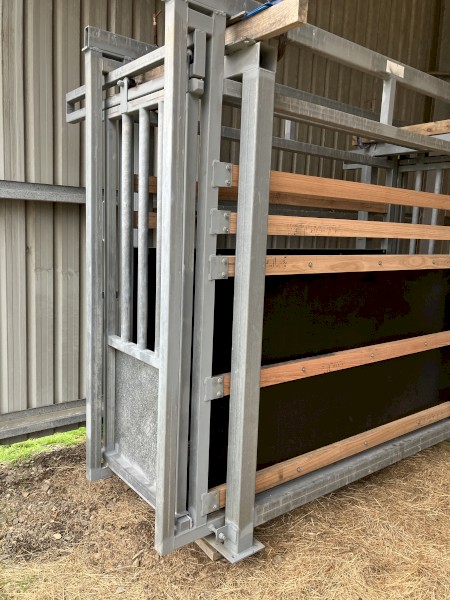 Norton Weigh Box