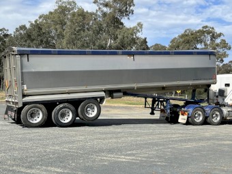 Under Auction - (A238) 2012 Muscat TOA Tipper Trailer 
