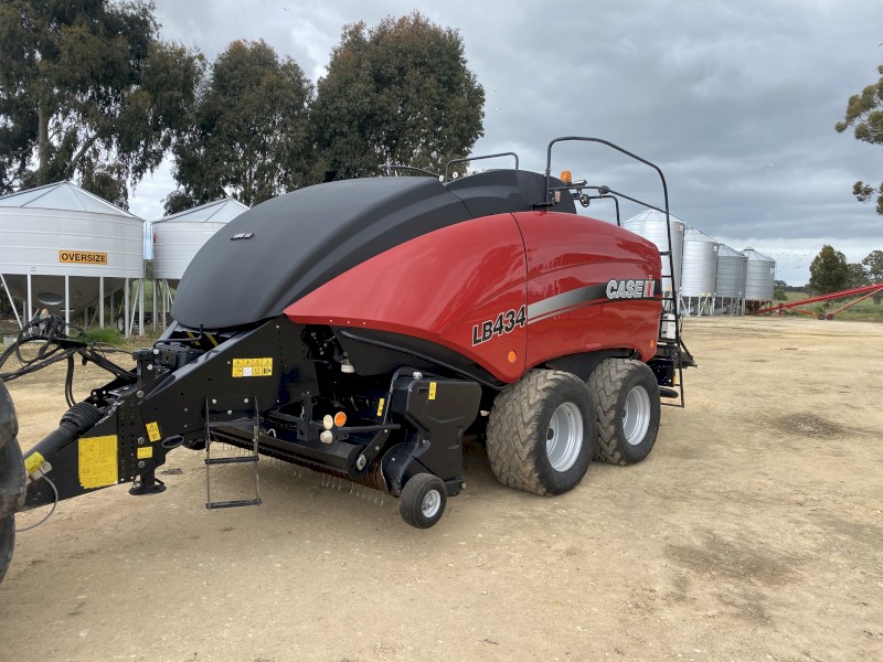 Case IH LB 434 Large Square Baler -TO BE TRADED 20/10!