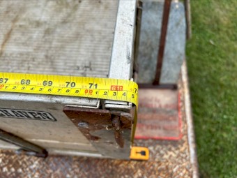 75 Series aluminium tray