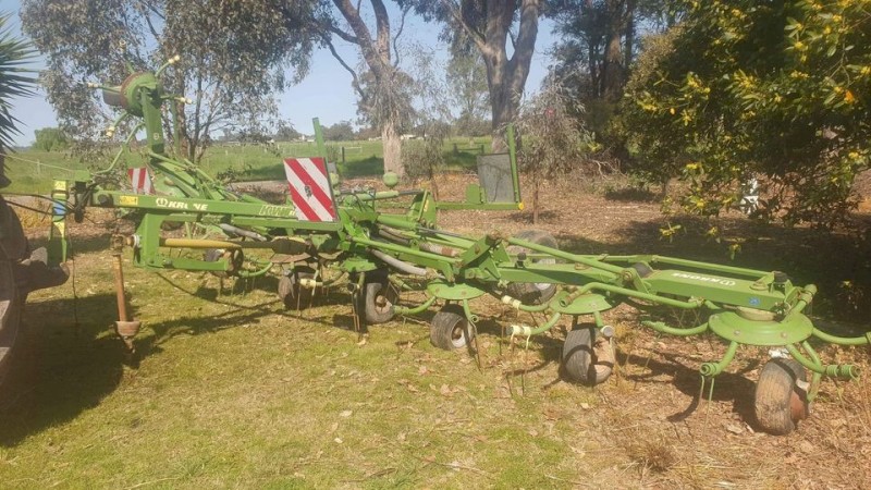 2007 KRONE KWT 8.82/8  8 ROTOR TEDDER