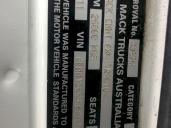 2011 Mack Trident 