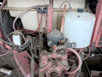 Hardi 2400ltr trailing sprayer