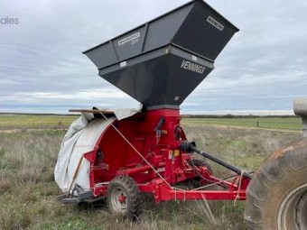 Mainero 2230 Grain Bag Loader + 3 Bags and 12v Sealing Machine