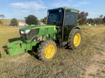 John Deere 5100Gf Tractor 