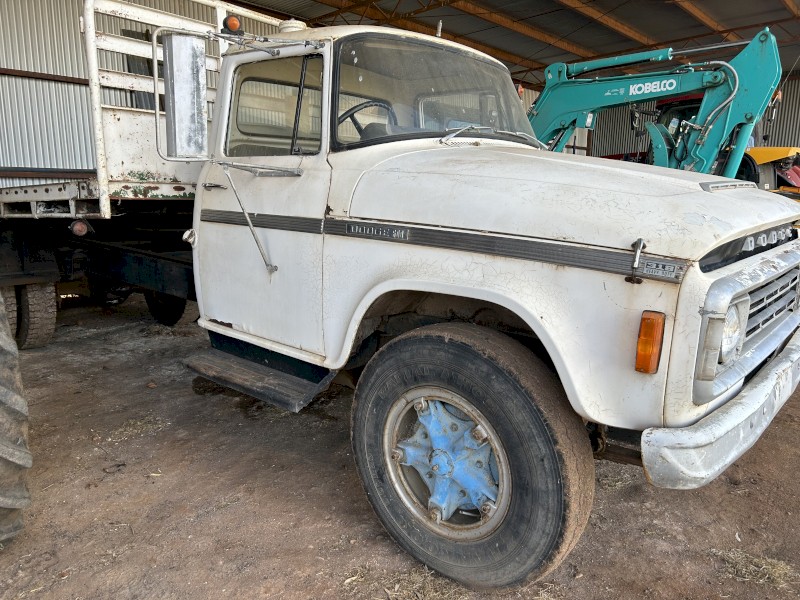1974 Dodge D5N 600 Truck