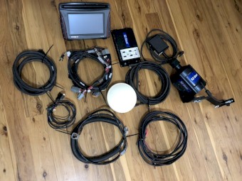 Trimble FM750 & EZ steer 500