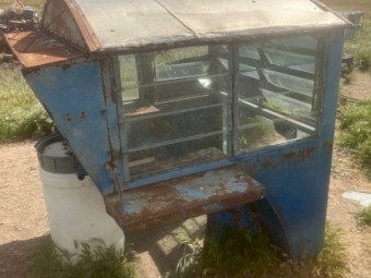 FORD 5000 tractor cab 
