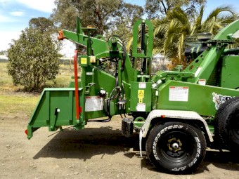 Late Model 9/2017 BANDIT INTIMIDATOR 12XP Commercial Wood Chipper