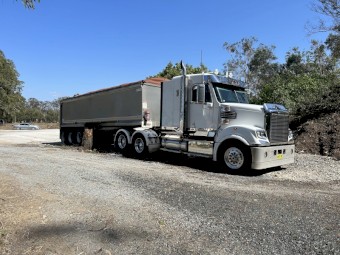 2015 Freightliner Coronado 114 Prime Mover & Trailer