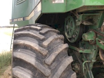 John Deere 9500