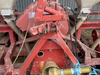Accord Corn Fodder Beet & Maize Row Planter