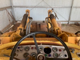 Volvo LM846 Loader