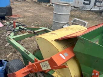 Seeder