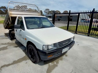 Holden Rodeo with Tipper and Tailgate Lifter