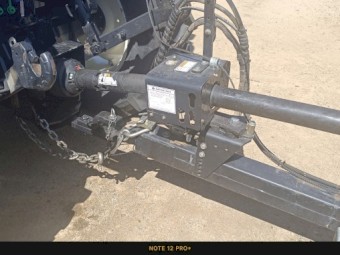 2017 New Holland BC5070 square baler