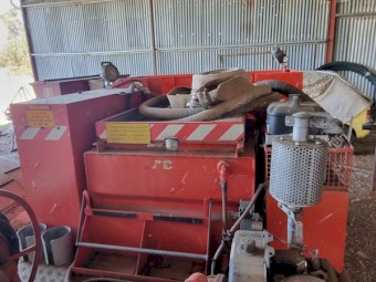Fire fighting tray