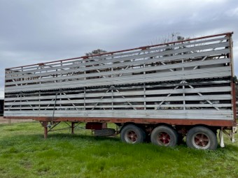 Sheep crate 