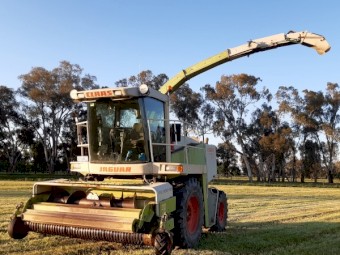 Claas Jaguar 860 Forage Harvester