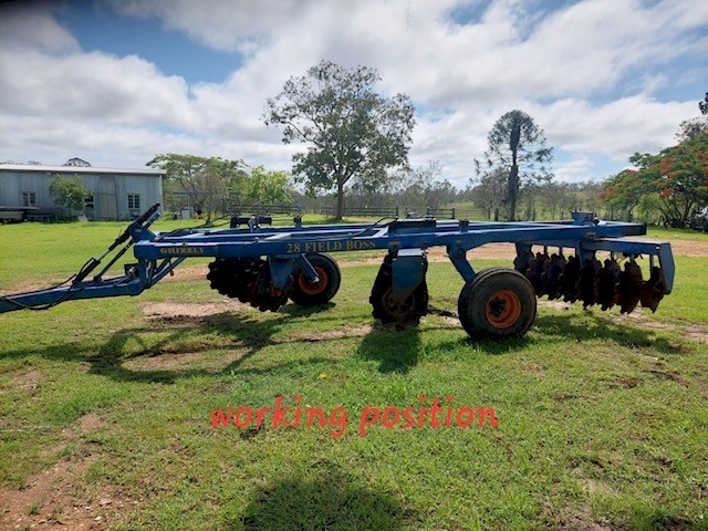 Grizzly Field Boss 28 Disc Offset plough
