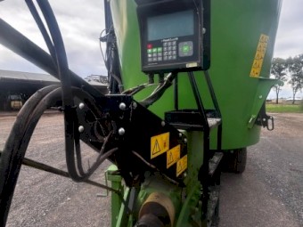 Faresin Magnum 2000 Feed Wagon
