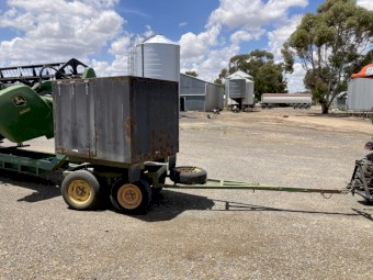 John Deere 630D Draper Header Front and Trailer