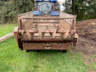 Krone 5 tonne Manure Spreader