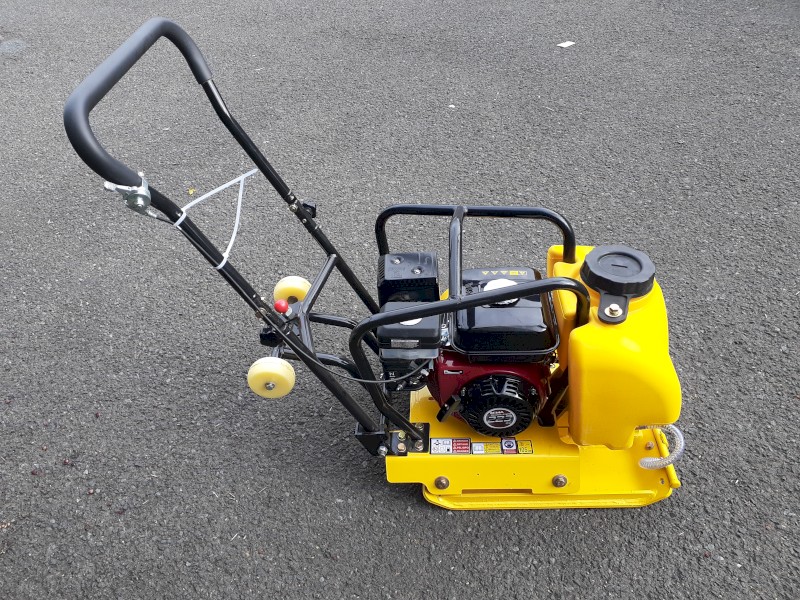 Kusing Plate Compactor  80KG,15KN #C-80T