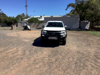 OCT 2019 Toyota Hilux SR5