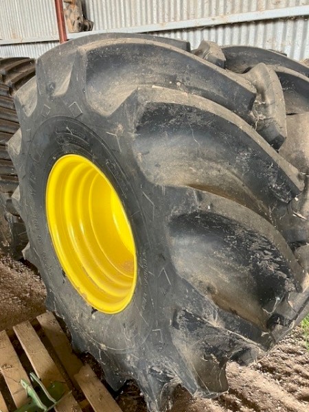 Goodyear 850/60R26CFO Rice Tyres and Rims x 2