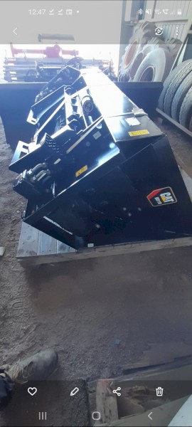 Caterpillar CATBD121 Side Discharge Bucket