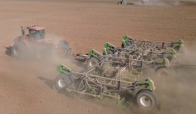 2017 Boss 18M Bridge Frame Planter